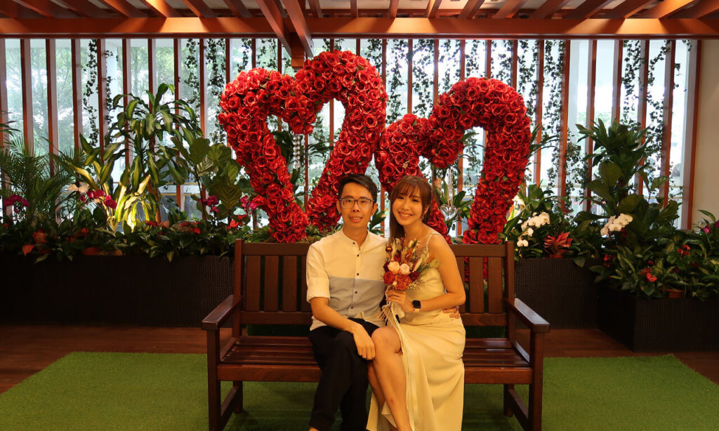 Phototaking at the Registry of Marriages Singapore